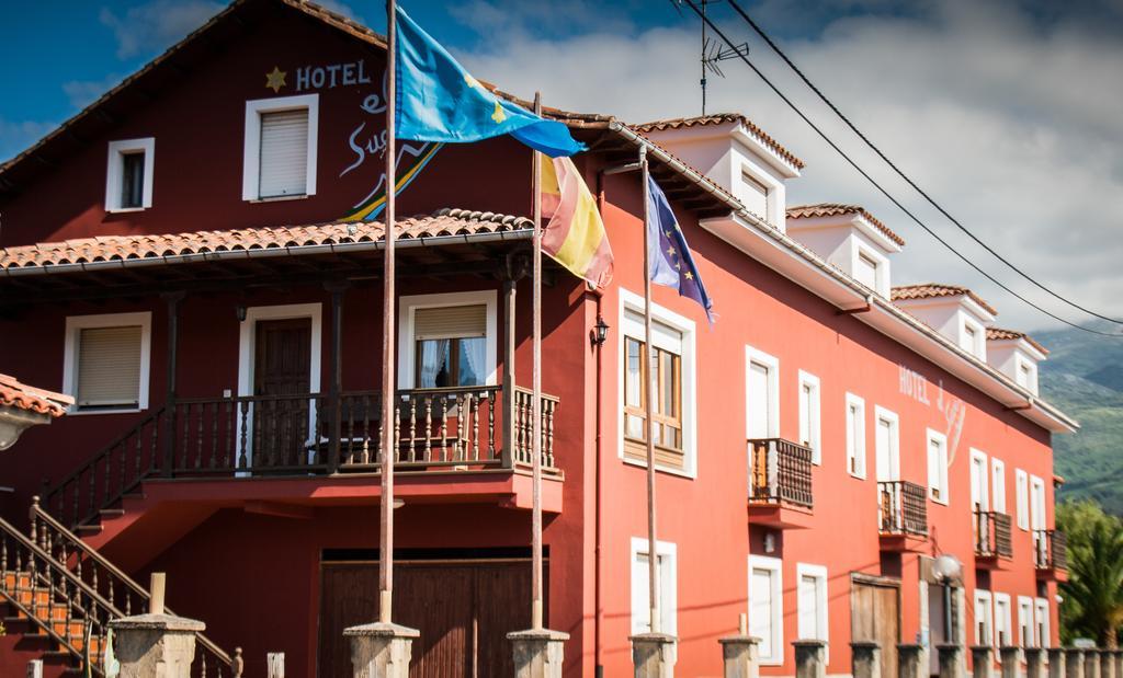Hotel El Sueve Colunga Eksteriør billede